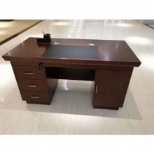 办公桌